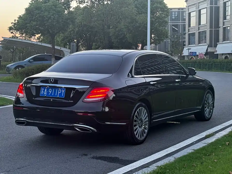 Mercedes-Benz E-class Mercedes-Benz E-class