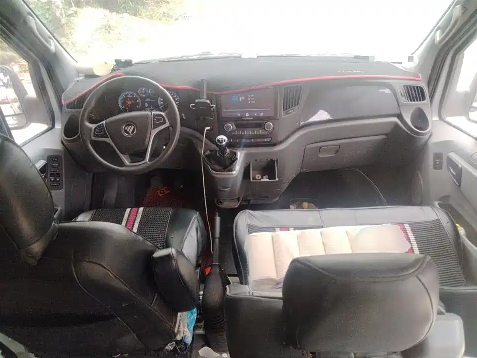 Foton Tuano Foton Tuano
