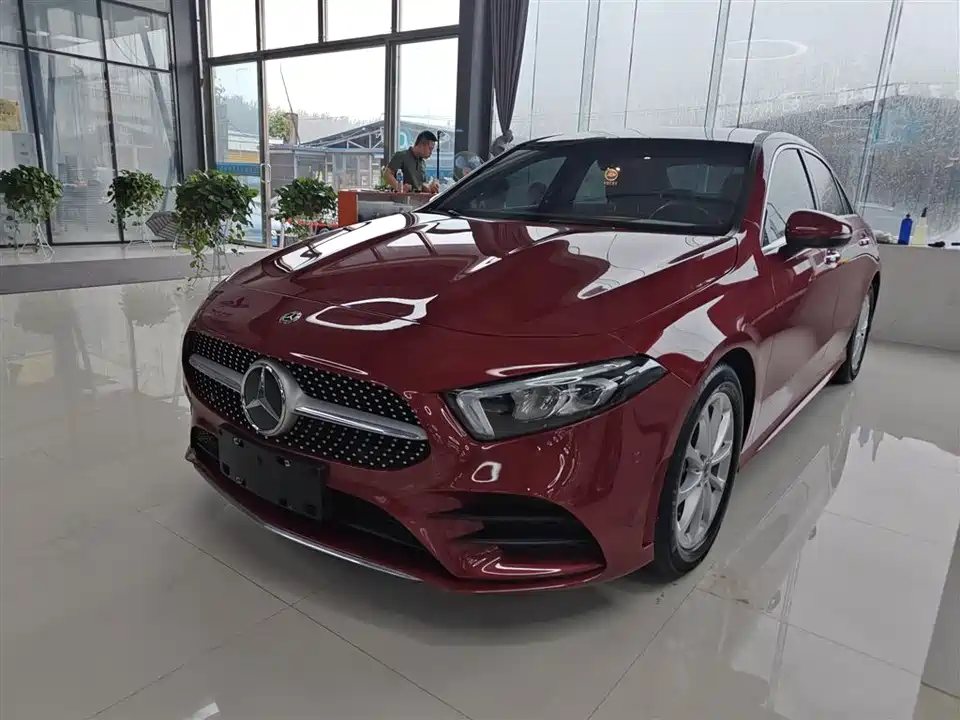 Mercedes-Benz Class A Mercedes-Benz Class A