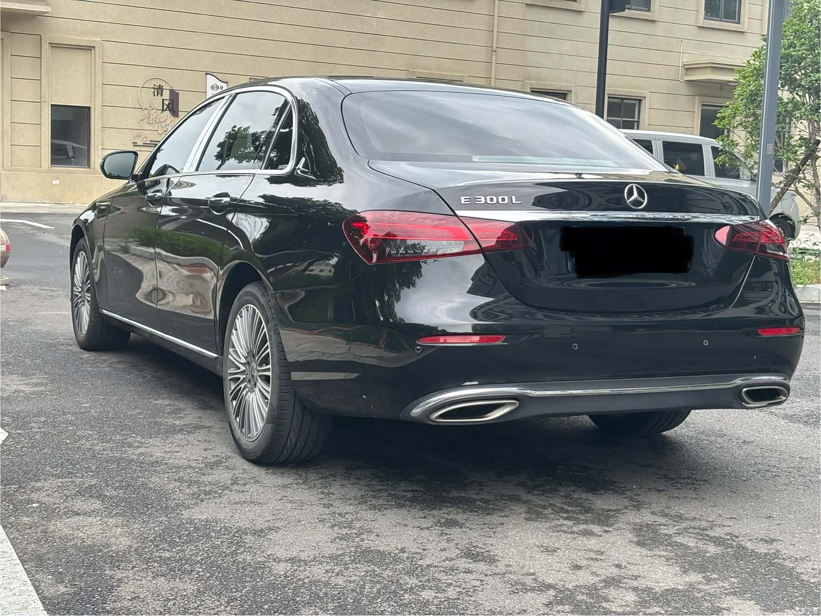 Mercedes-Benz E-Class, 2022 19