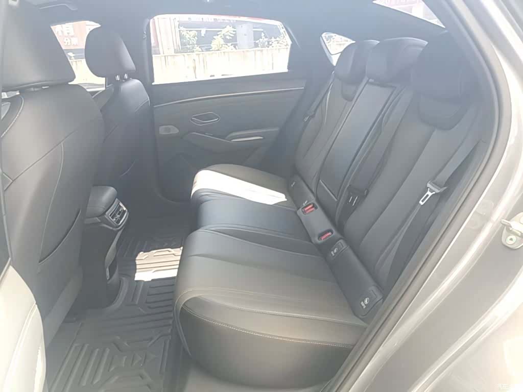 BYD Qin, 2024 17