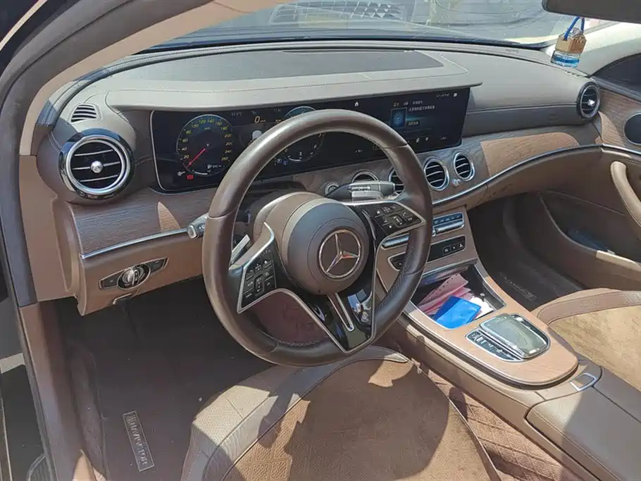 Mercedes-Benz E-class Mercedes-Benz E-class