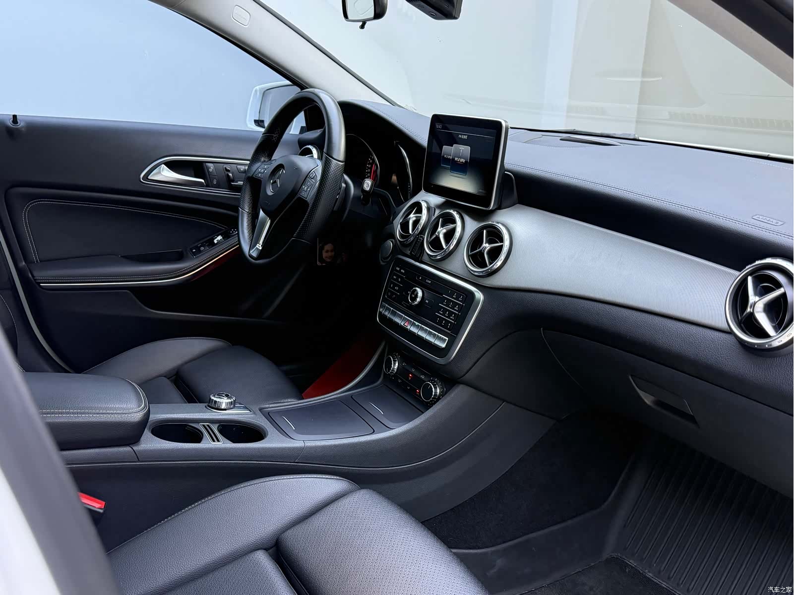 Mercedes-Benz GLA, 2016 4