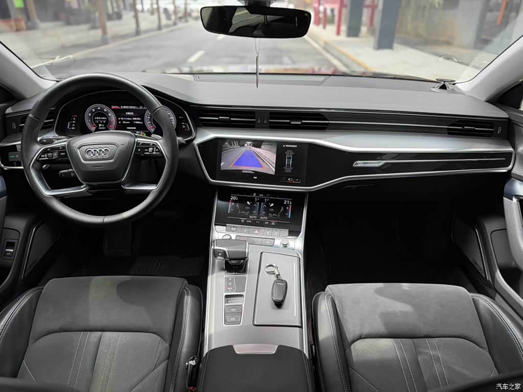 Audi A7L, 2024 16