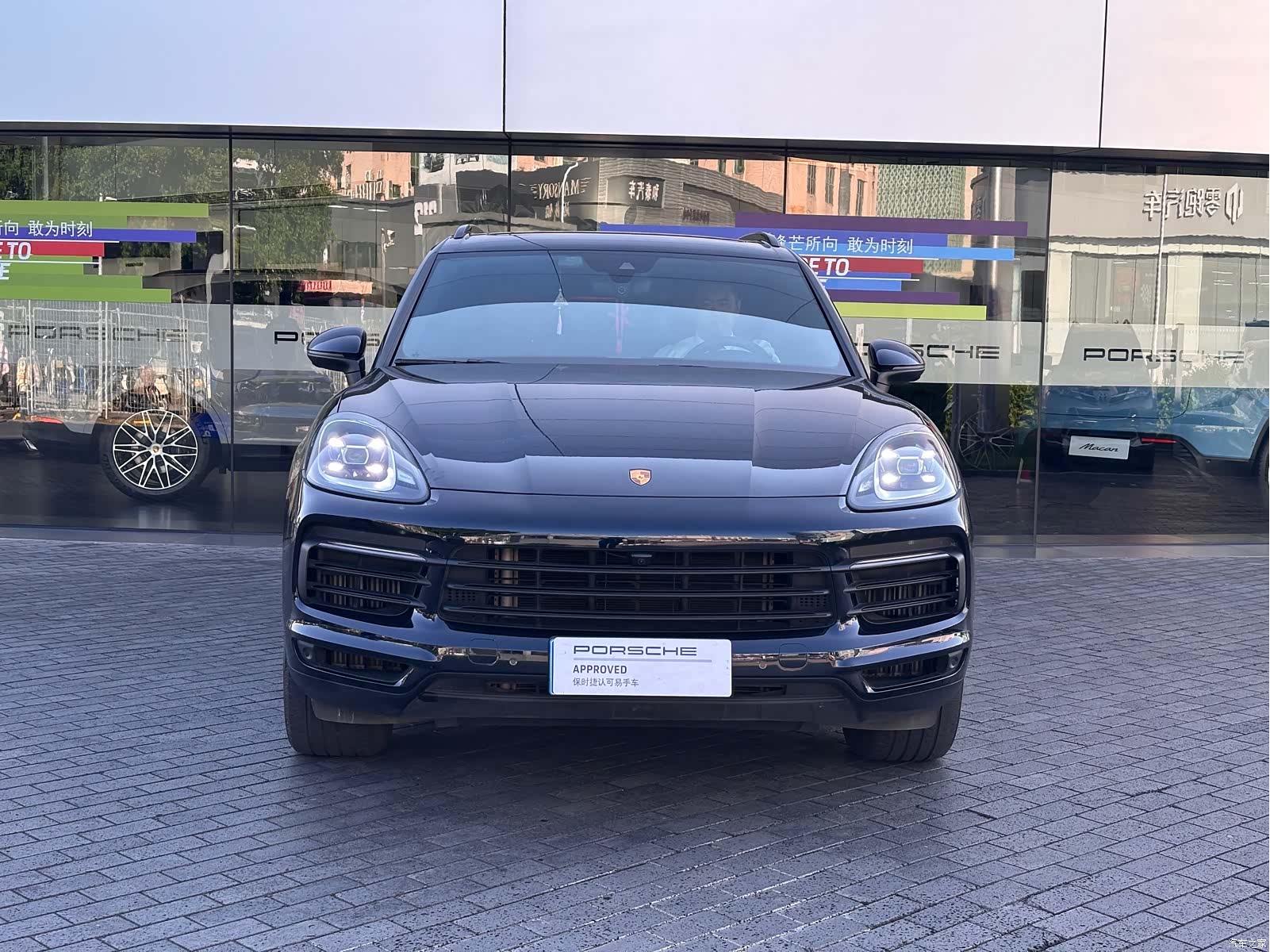 Porsche Cayenne, 2022 2