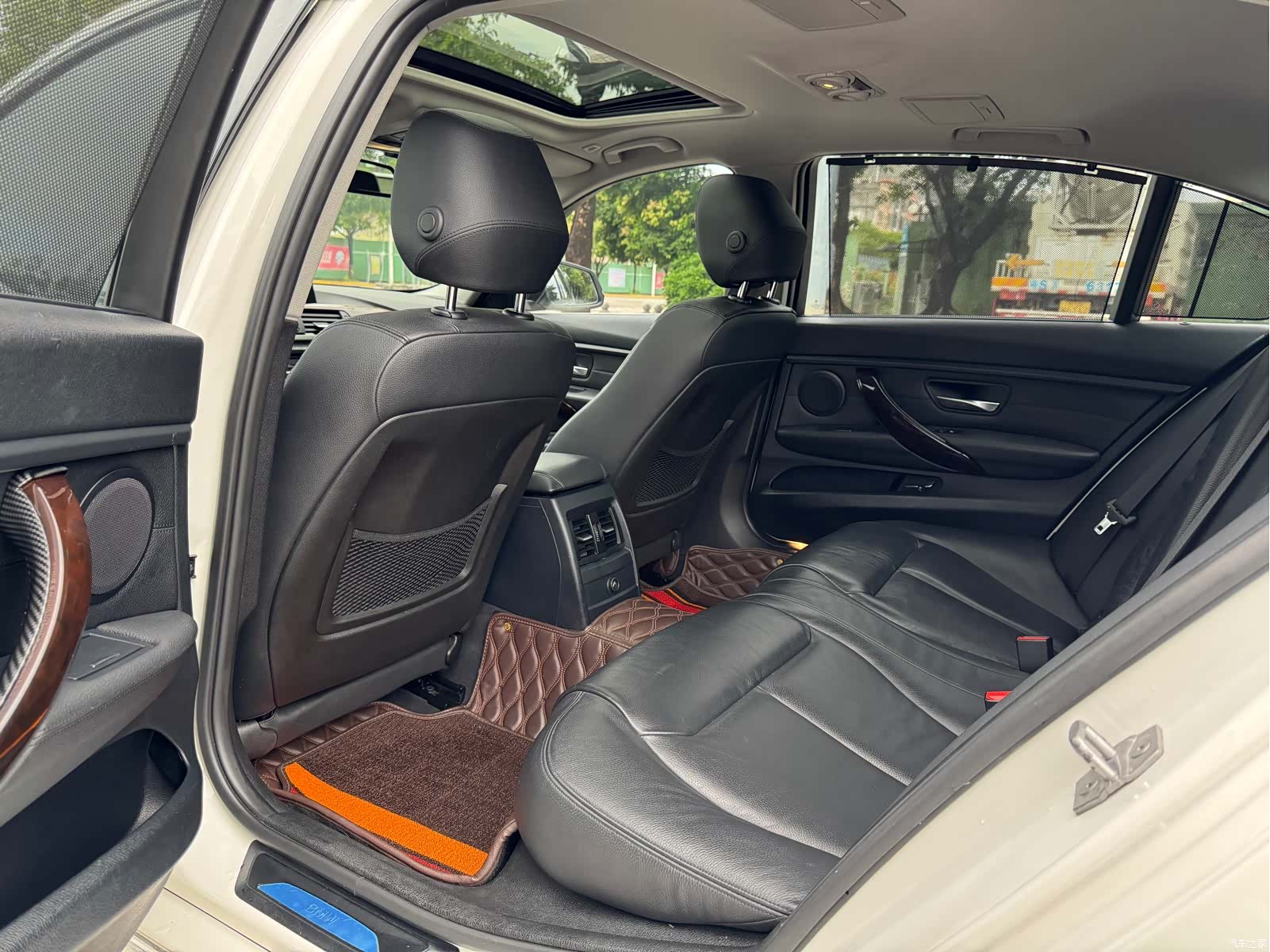 BMW 3 Series, 2015 11