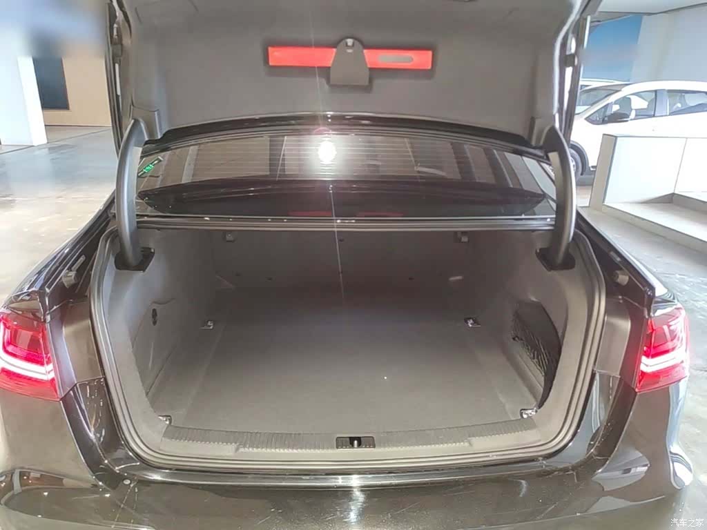 Audi A6L, 2018 19