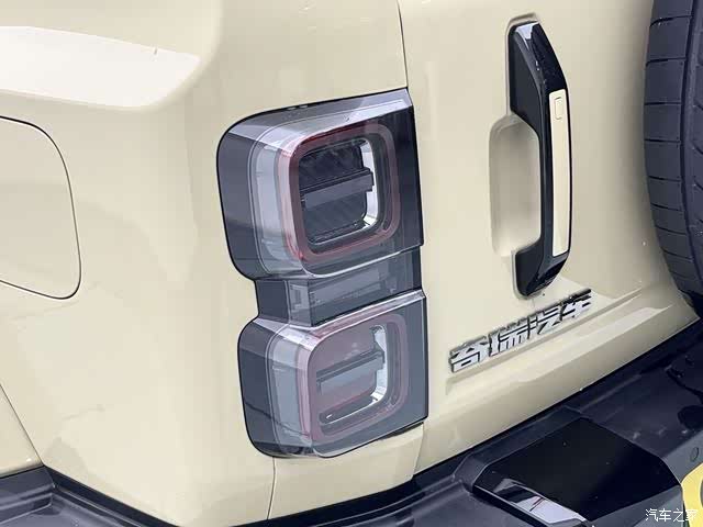 Chery V27, 2026 22