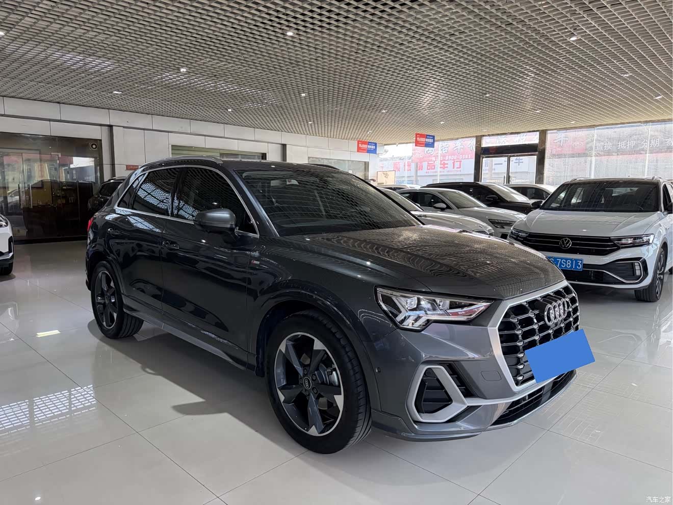 Audi Q3, 2023 4