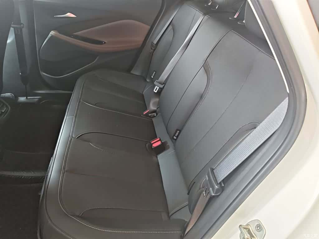 Buick Verano, 2022 17