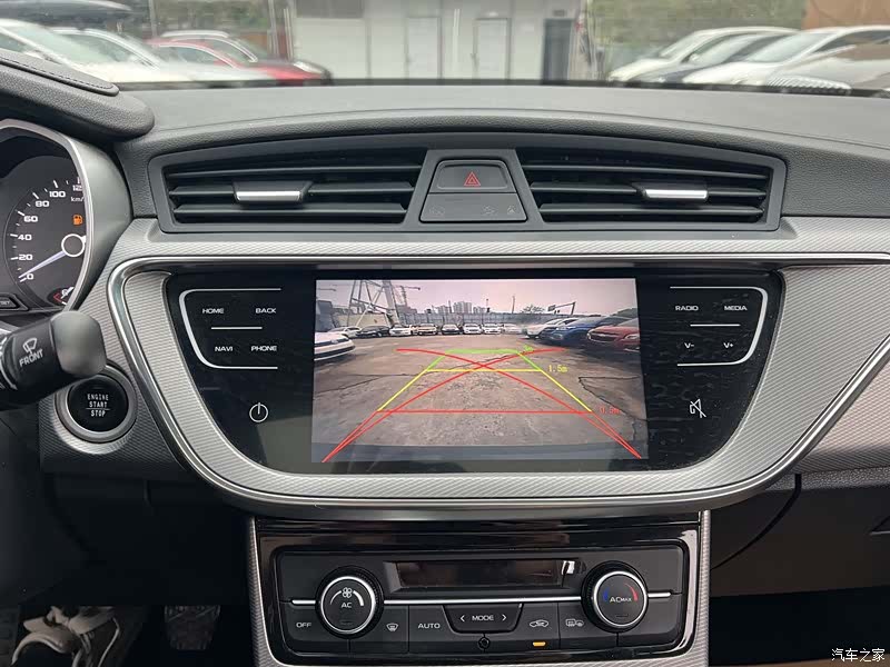 Geely Emgrand, 2019 9