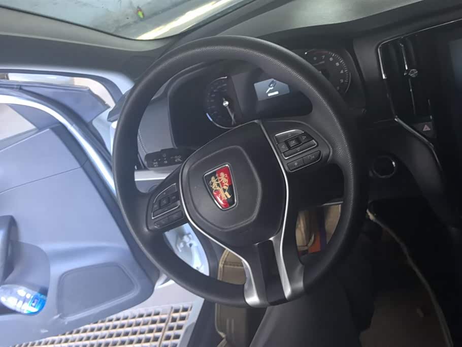 Roewe i6 Roewe i6