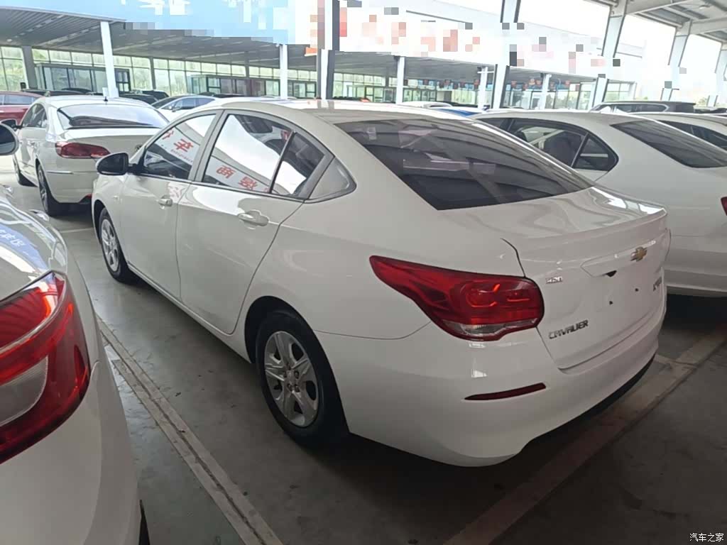 Chevrolet 320, 2019 все фото