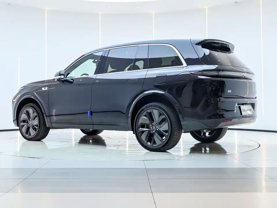 Li Auto Ideal L8