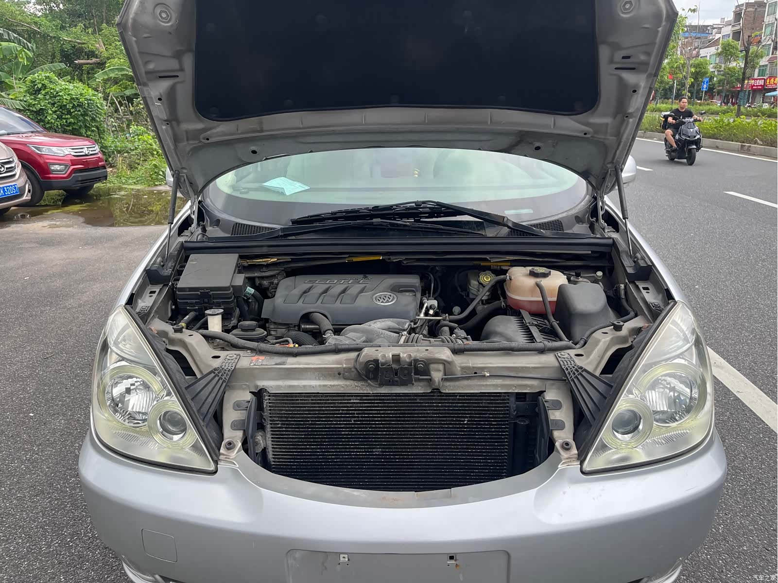Buick GL8, 2012 11