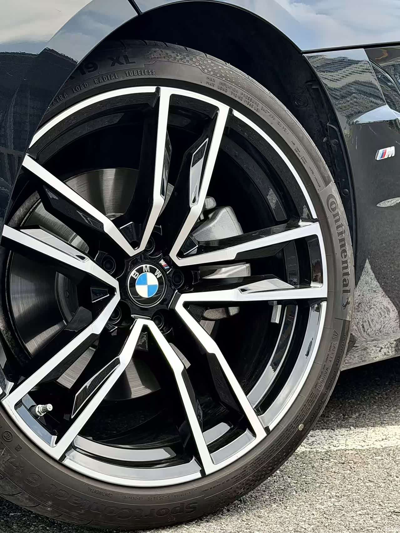 BMW Z4, 2025 7