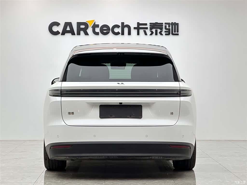 Li Auto i8, 2025 4