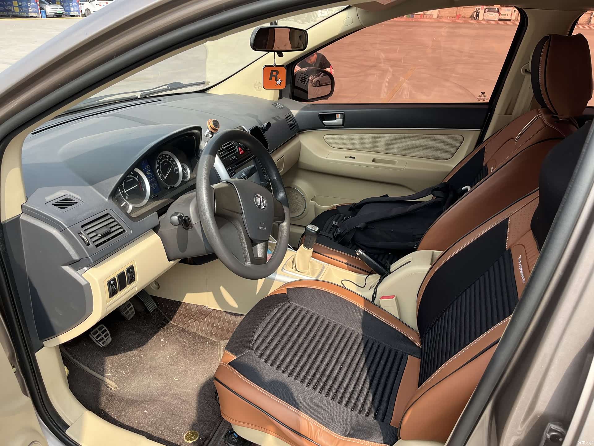 BAIC E Series, 2015 4