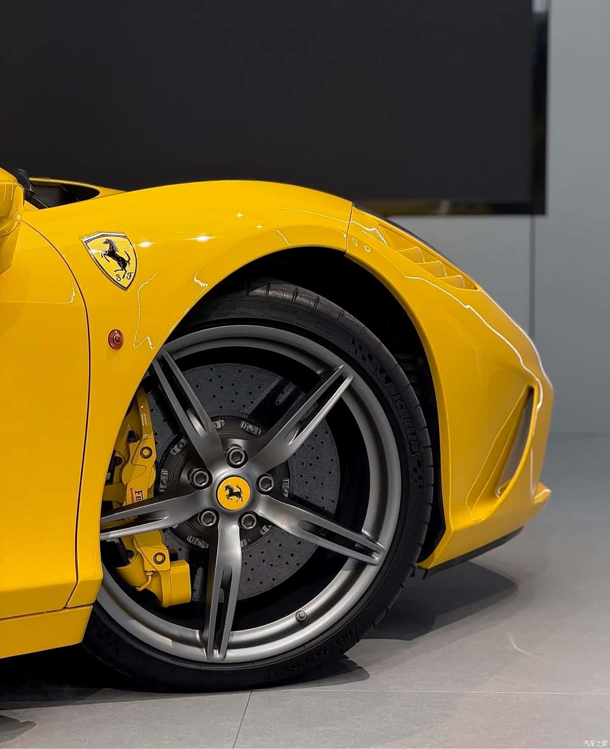Ferrari 458, 2014 12