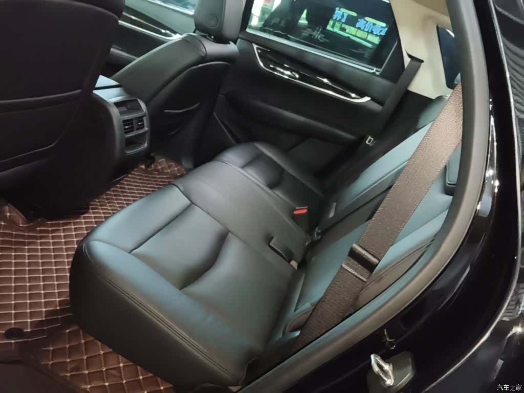 Cadillac XT5, 2017 17