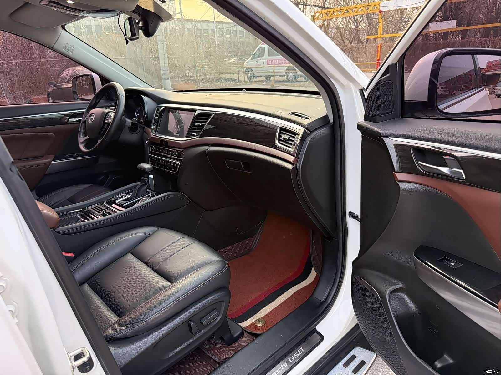 Trumpchi GS8, 2018 16