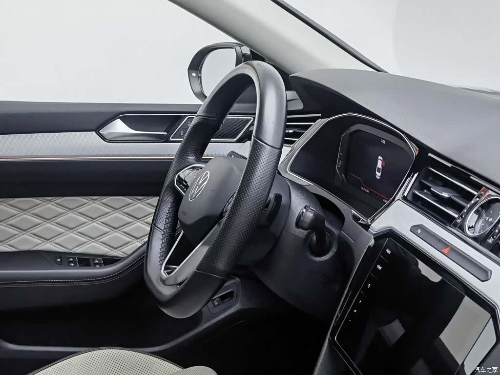 Volkswagen Magotan, 2023 22