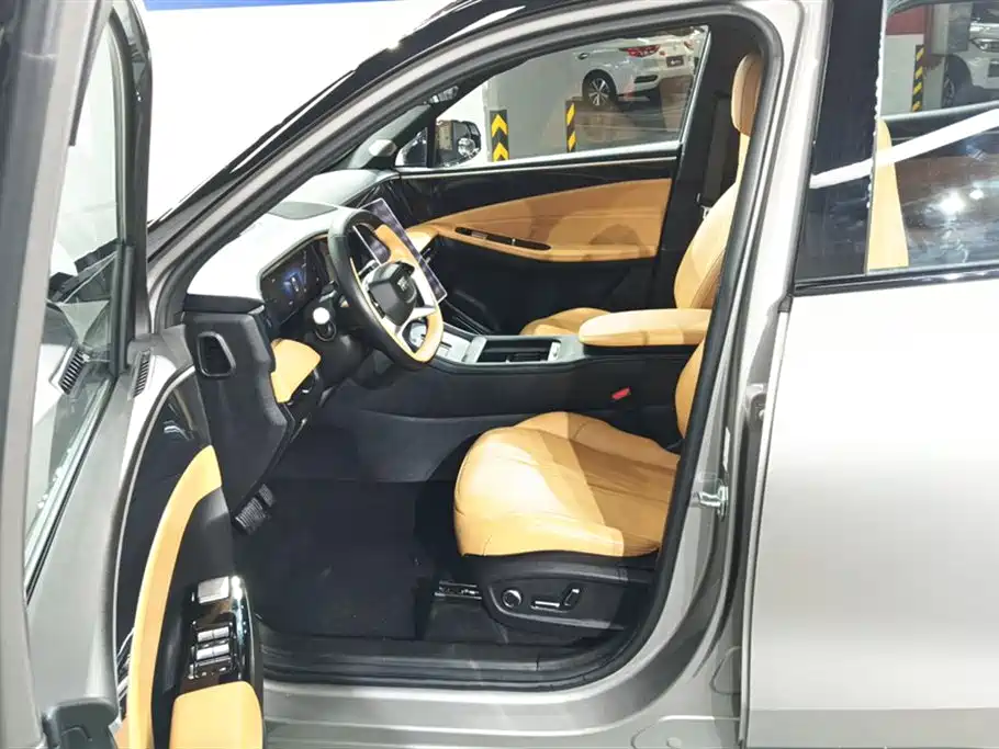 Geely Galaxy Galaxy L7