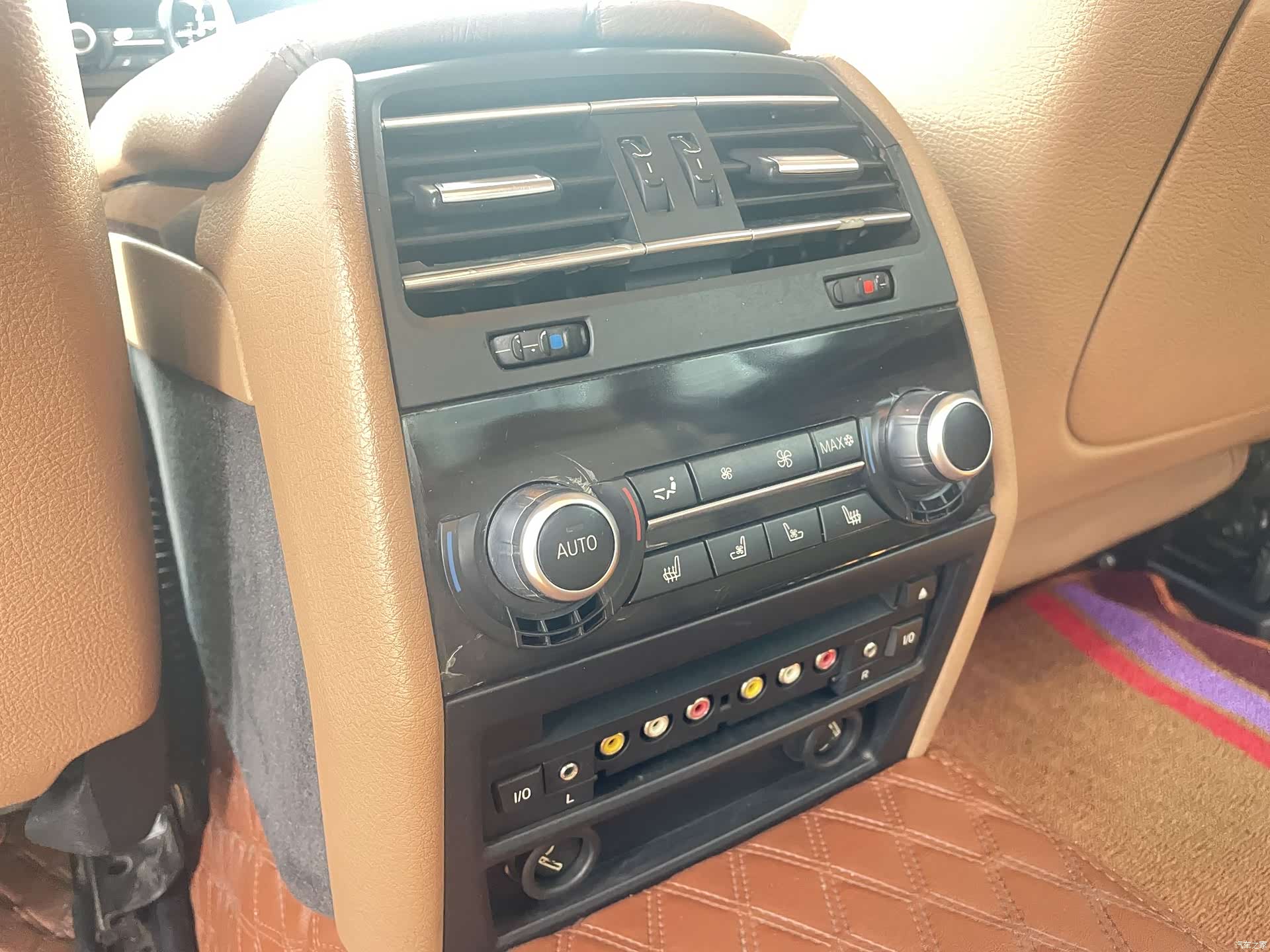 BMW 7 Series, 2012 11