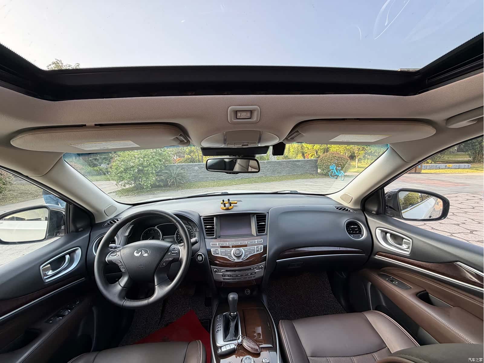 Infiniti JX35, 2015 все фото