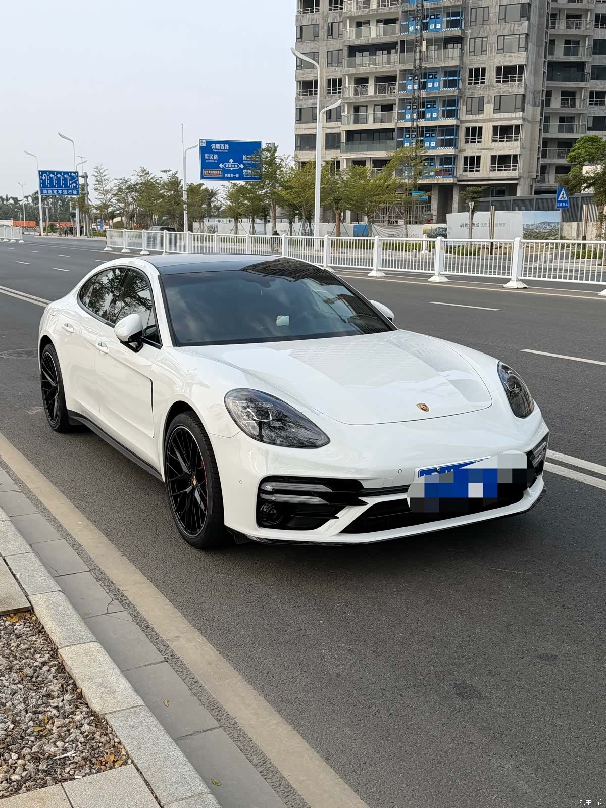Porsche Panamera, 2018 2
