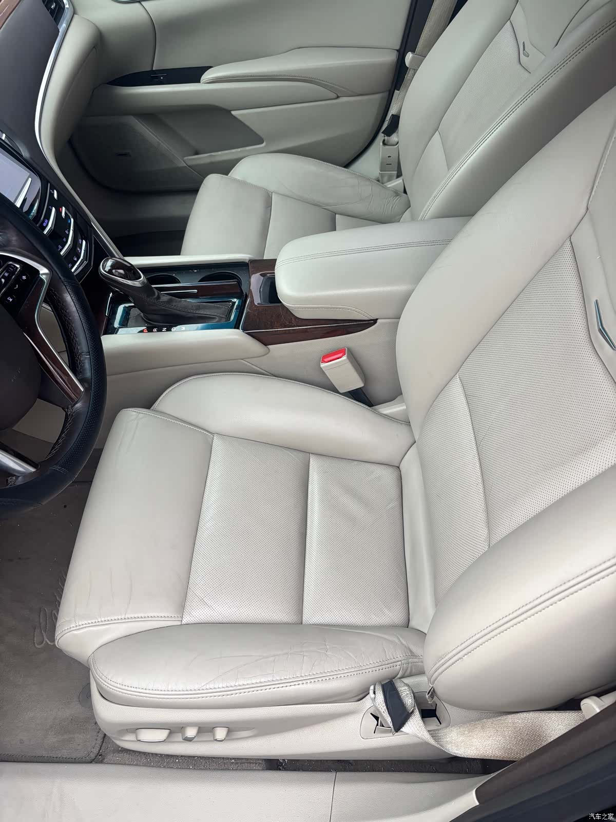 Cadillac XTS, 2017 4
