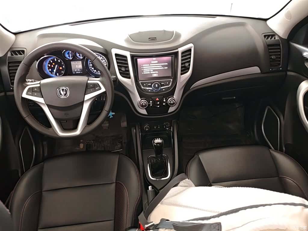 Changan CS35, 2016 10