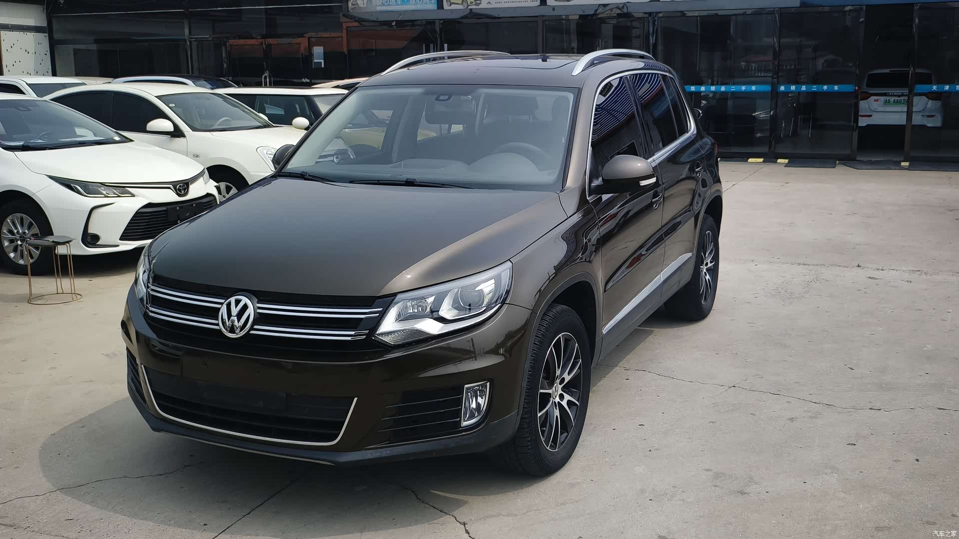 Volkswagen Tiguan, 2016 1