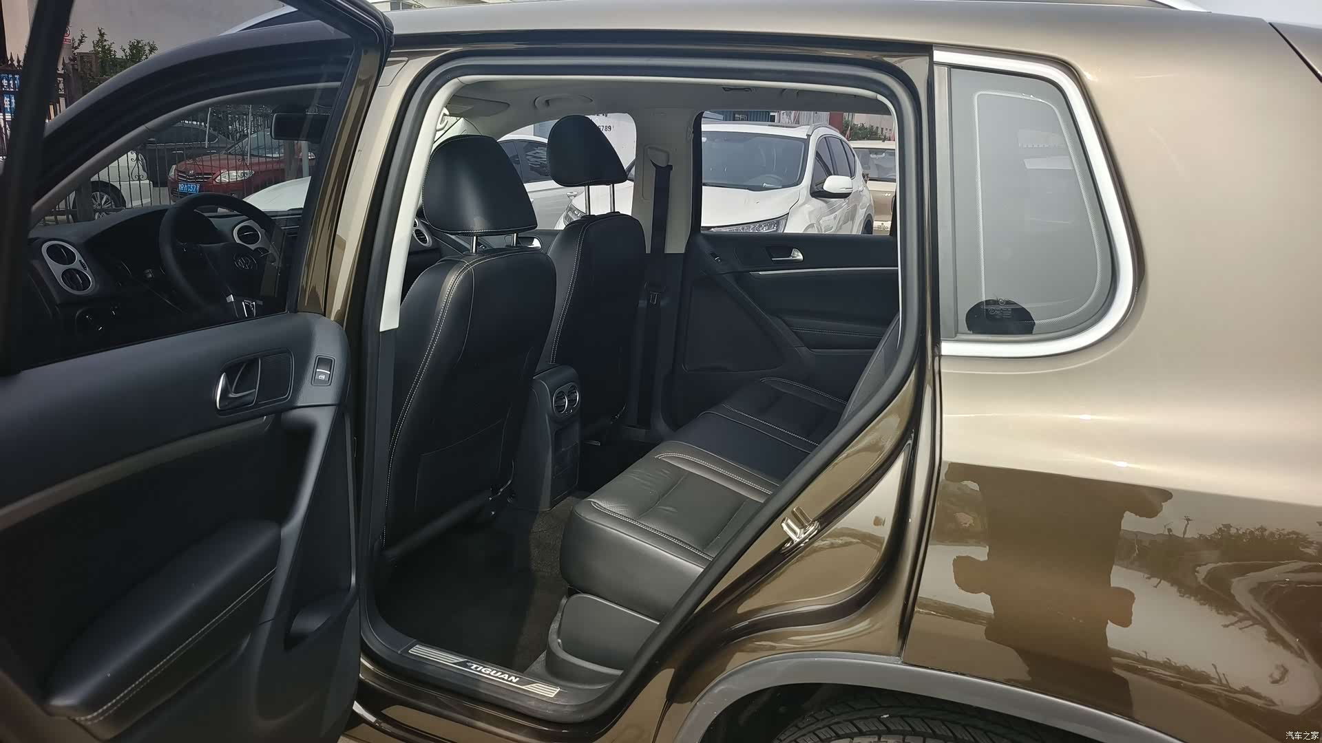 Volkswagen Tiguan, 2016 все фото