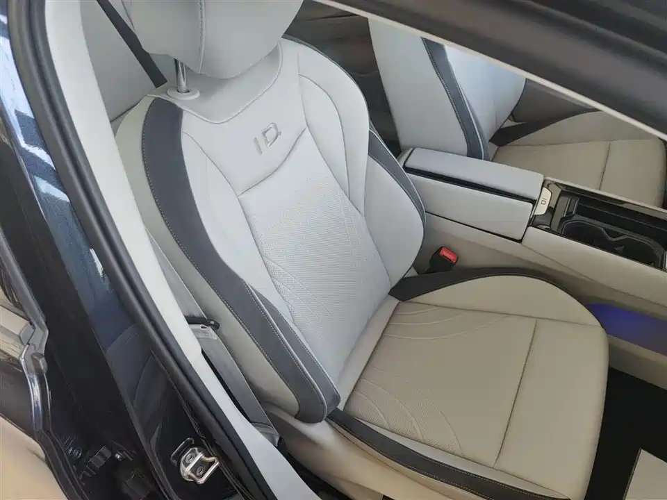 Volkswagen ID.7 VIZZION