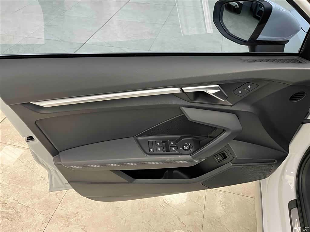 Audi A3, 2023 10