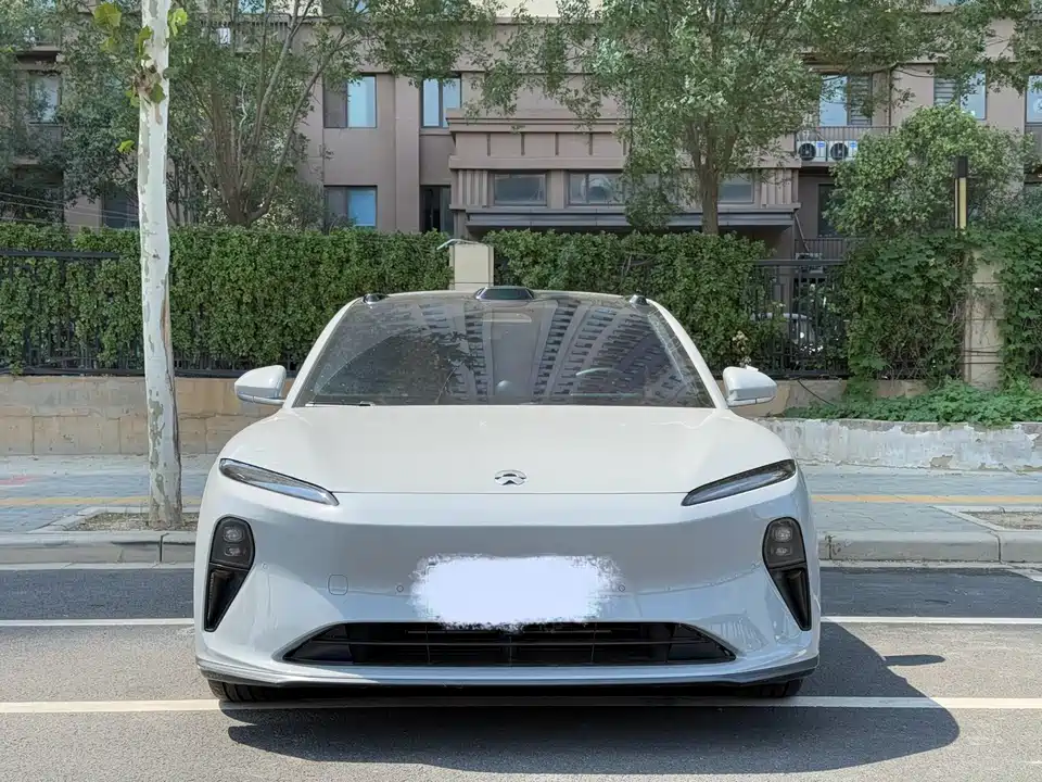 NIO ET5 NIO ET5