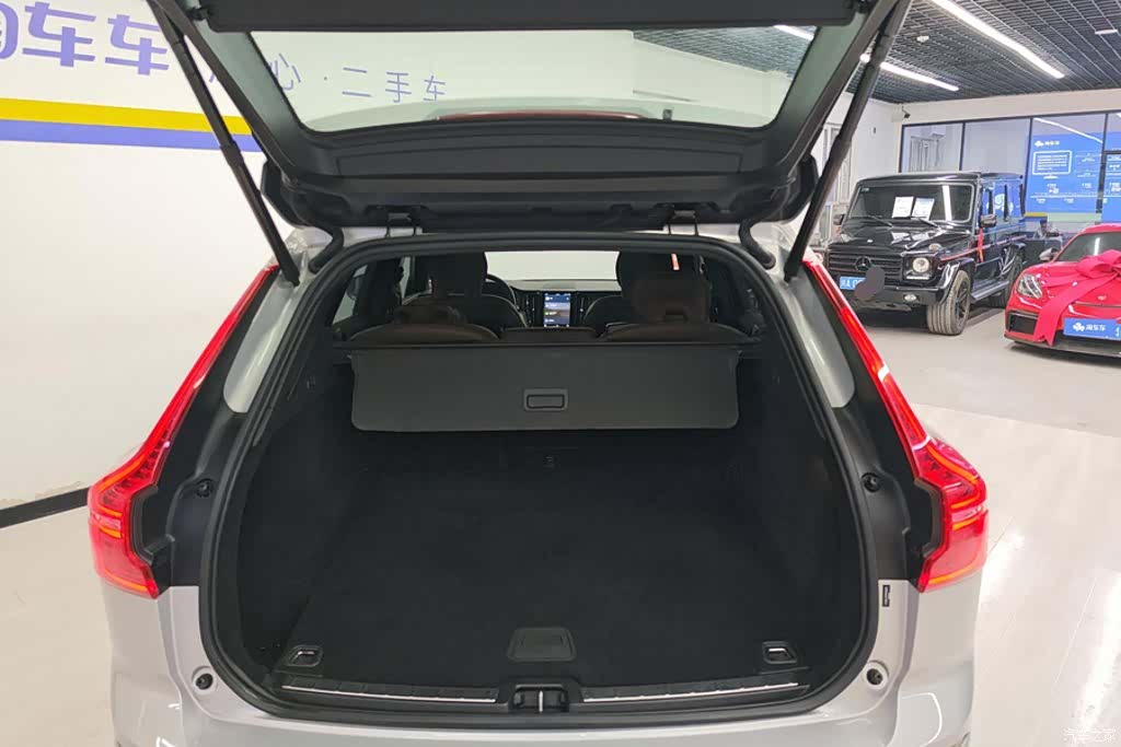 Volvo XC60, 2023 4