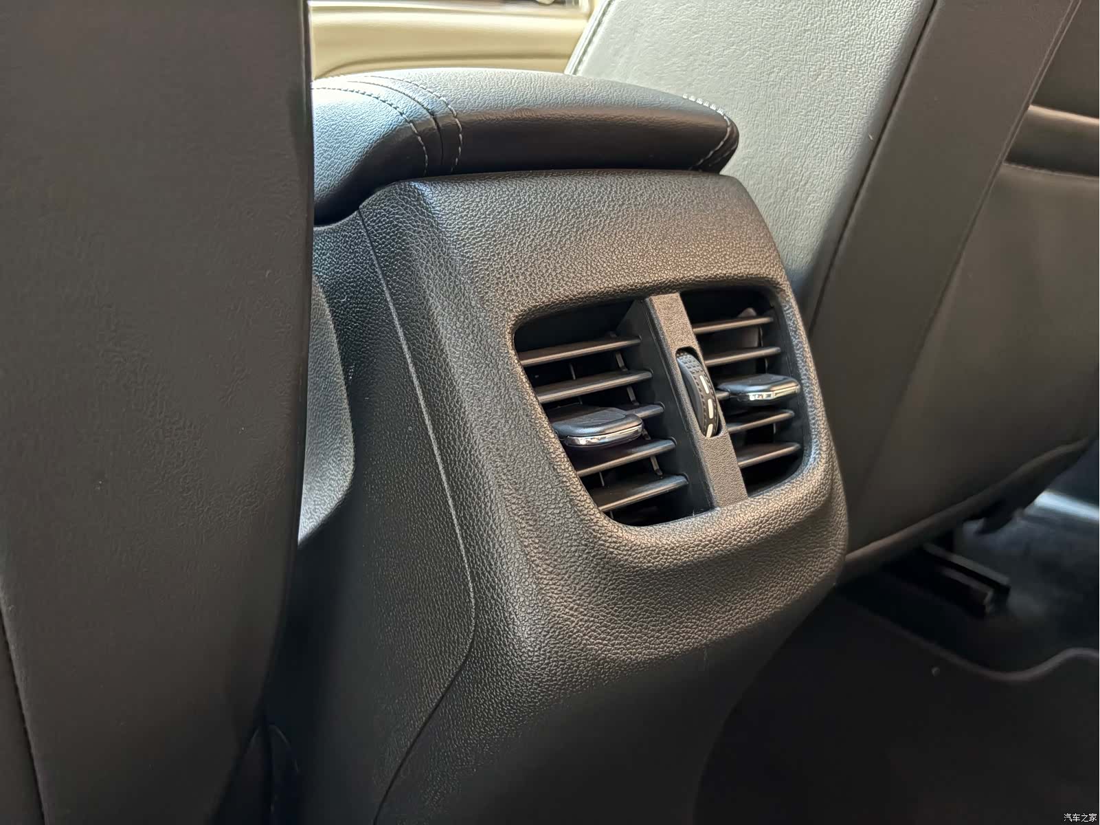 Buick Verano, 2018 13