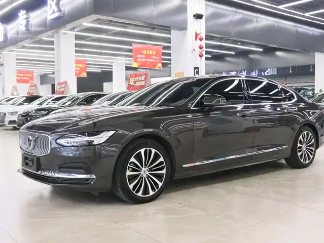 Volvo S90 2023 — купить из Китая под заказ