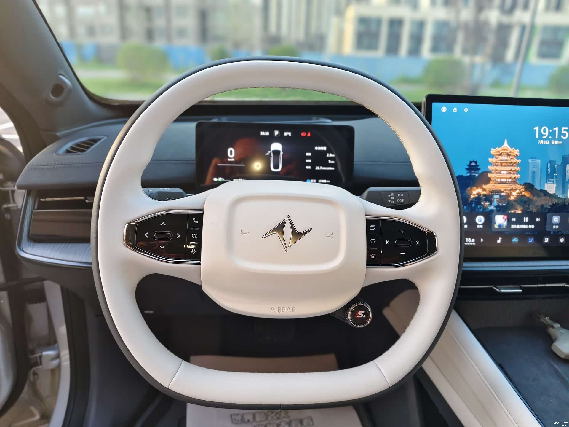 DongFeng eπ007, 2024 6