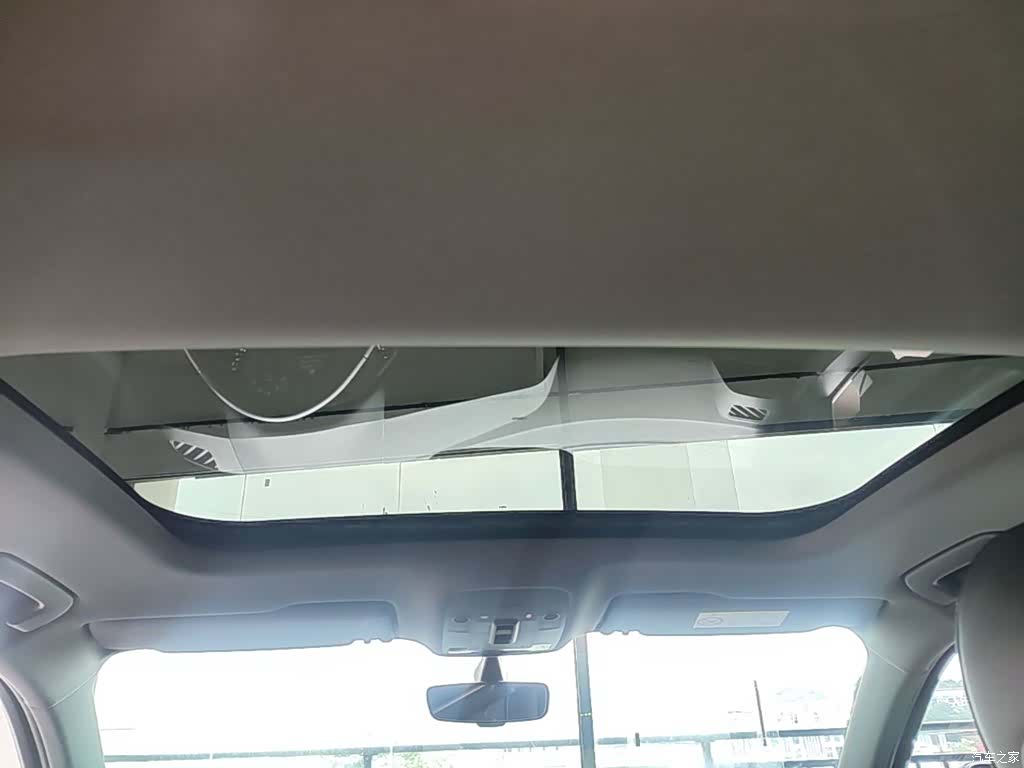 Audi Q3, 2025 18