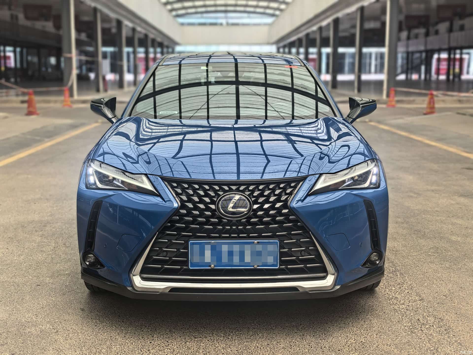 Lexus UX, 2021 2
