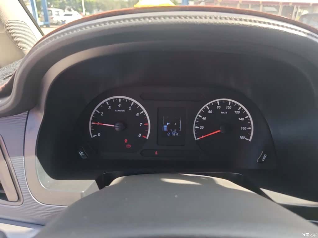 DongFeng M5L, 2025 12