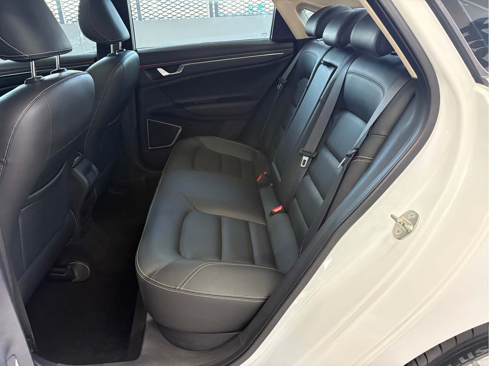 Geely Emgrand, 2018 8