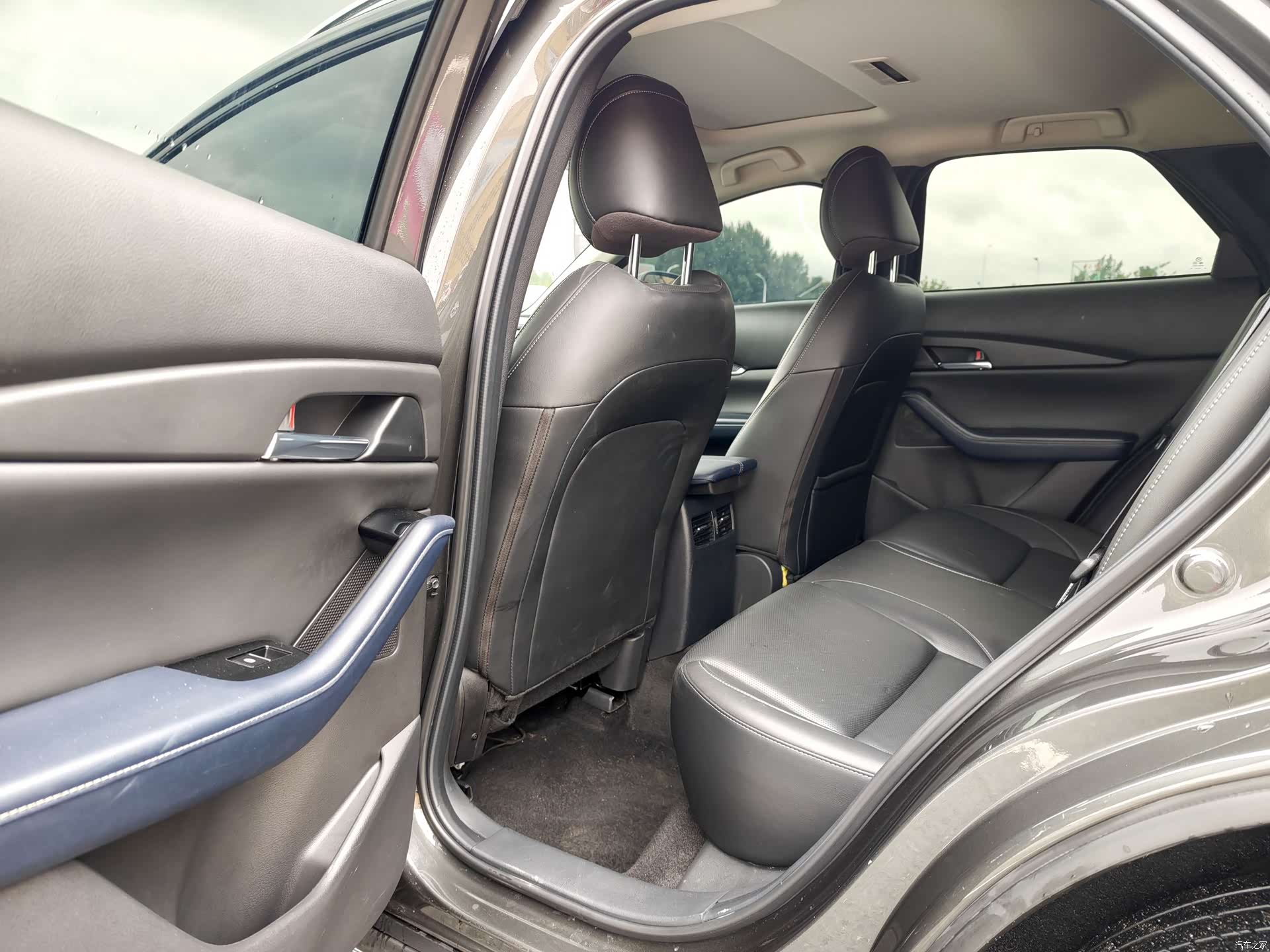 Mazda CX-30, 2022 14