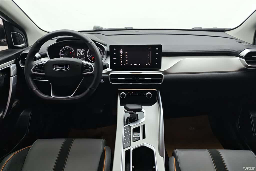 Geely Coolray, 2024 12