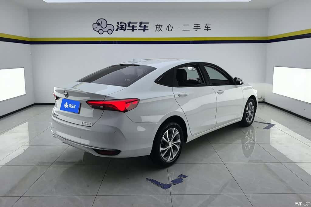 Buick Verano, 2023 3