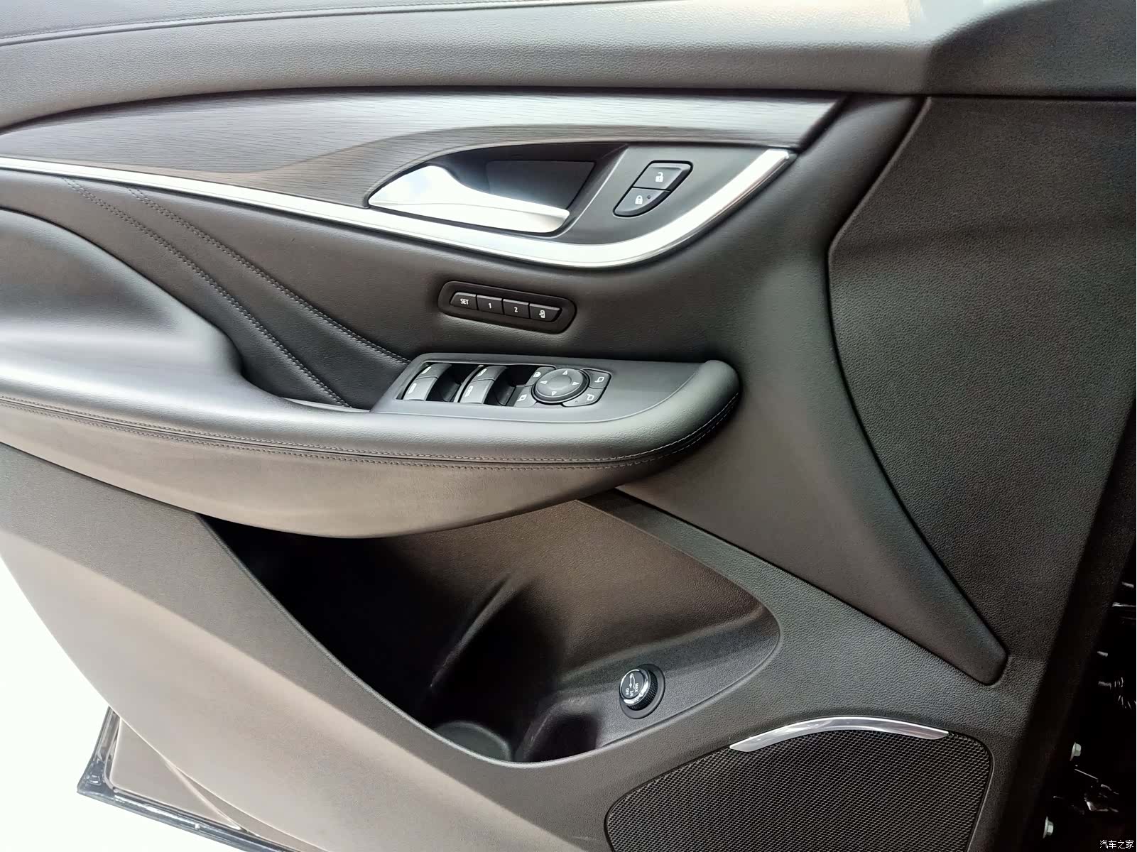Buick Enclave, 2021 14