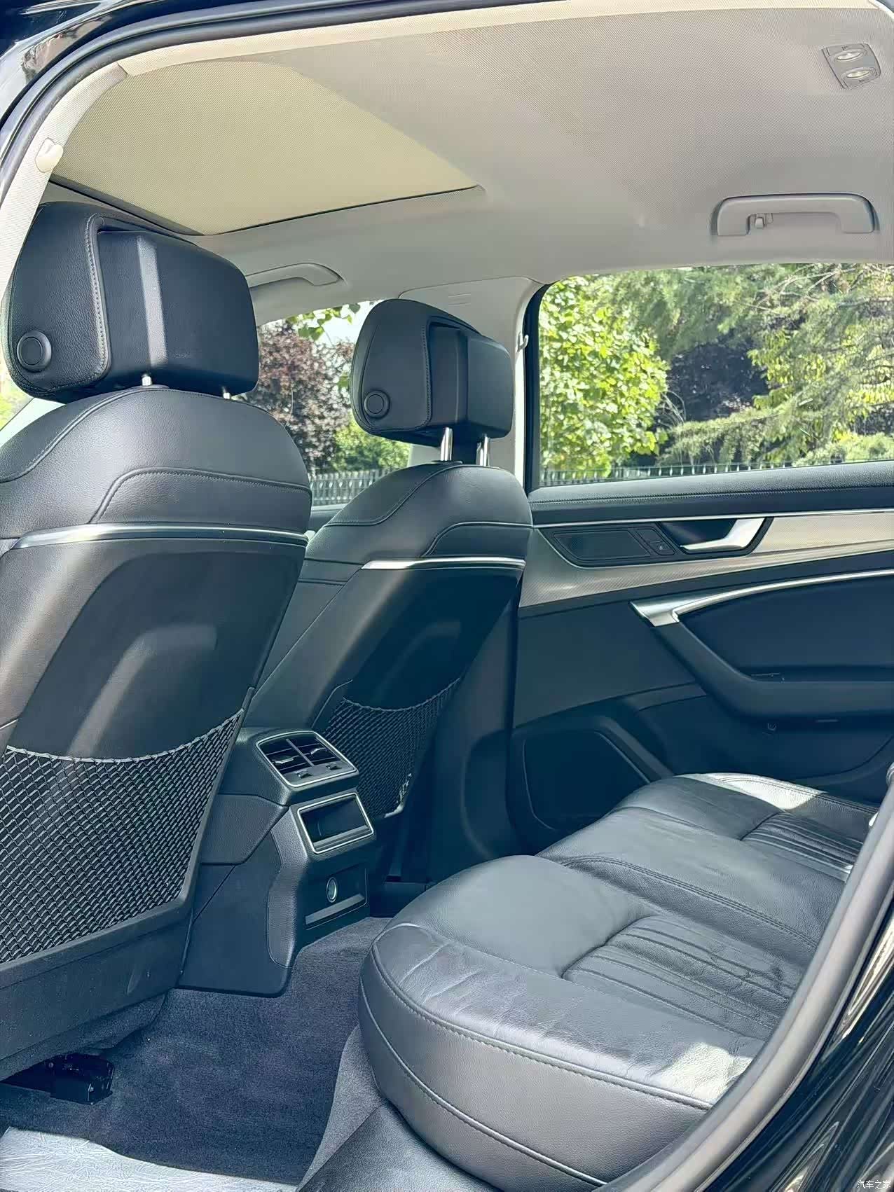 Audi A6L, 2020 9